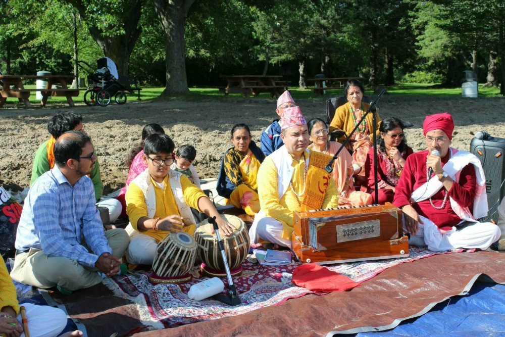 क्यानडामा पहिलोपटक गंगा आरती आयोजना