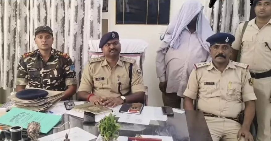 मकवानपुरका चरेससहित वीरगंजका चौधरी भारतीय सुरक्षाकर्मीद्वारा पक्राउ