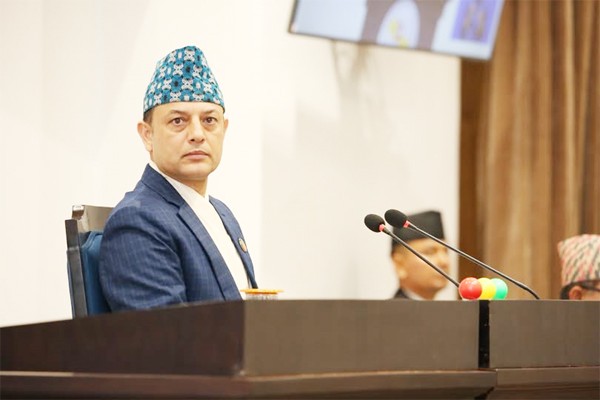 सभामुख अर्यालद्वारा एक महिनाको पारिश्रमिक विपद् उद्धार कोषमा जम्मा गर्ने घोषणा