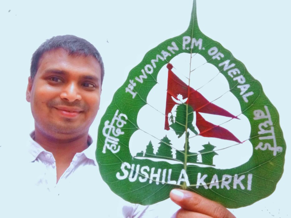 भारतीय पात कलाकार मधुरेन्द्रले नेपालका प्रधानमन्त्रीको तस्वीर बनाई दिए बधाई