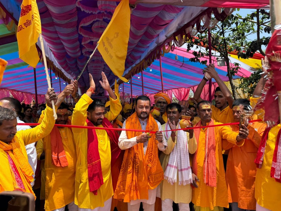 मनियारीमा गायत्री महायज्ञ तथा प्रज्ञा पुराण कथा शुभारम्भ, पूर्व मन्त्री यादवले गरे उद्घाटन