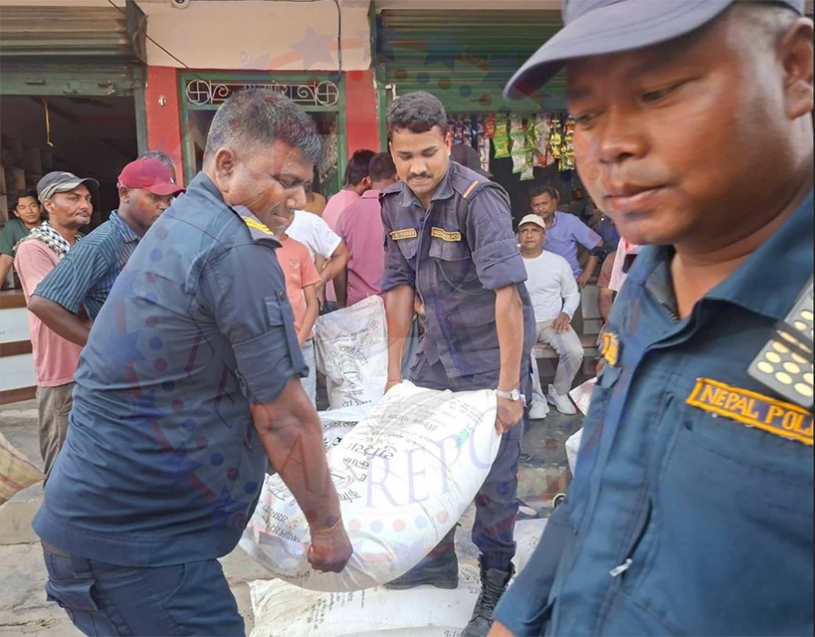 कालोबजारीको जालोमा अनुदानको मल : सिरहामा १३ बोरा युरिया बरामद