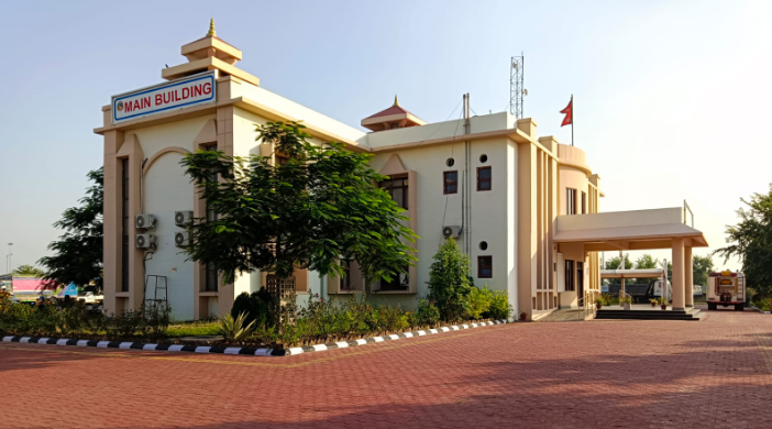 आईसिपी भन्सार वीरगन्जबाट ८ महिनामा ५३ अर्ब २६ करोड बढीको नेपाली उत्पादन निर्यात