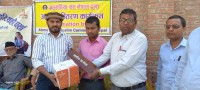 अहमदिया संघ नेपाल द्वारा पंखा तथा शैक्षिक समाग्री सहयोग