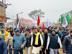 वीरगंज–१६ नगवामा प्रदीप यादवको भव्य घरदैलो, नगवावासीबाट व्यापक जनसमर्थन