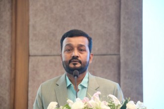 जलवायु परिवर्तले हिमनदीहरुमा प्रभाव पर्दा खानेपानी, कृषि, जलविधुतमा असर परेको छ : मन्त्री यादव 