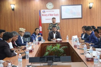 मन्त्री यादवद्धारा तराई–मधेसको खानेपानी समस्या समाधान गर्न विज्ञहरुसँग छलफल