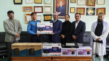 प्रहरी प्रदेश कार्यालय बीरगञ्जलाई २ सेट कम्प्युटर हस्तान्तरण